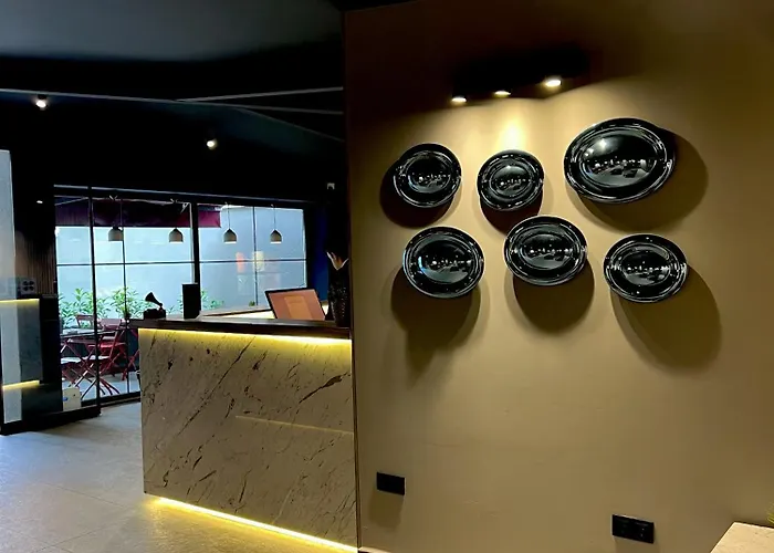 36号城市阁楼公寓 3*