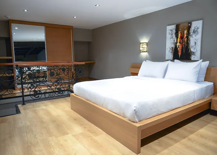 公寓式酒店 36号城市阁楼公寓 3*