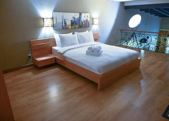 公寓式酒店 36号城市阁楼公寓 3*