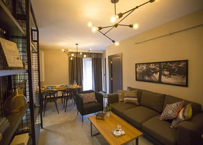 36号城市阁楼公寓 3*